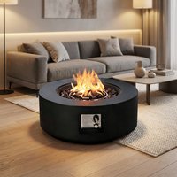 Table de feu ronde Orizaba en béton renforcé de fibres de verre, artisanale, haut de gamme, en acier au carbone sur mesure, pour extérieur, en pierre calcaire.