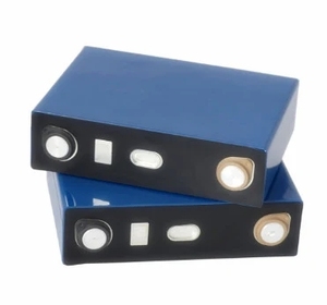 เซลล์แบตเตอรี่แบบปริซึม3.2V LiFePO4 100AH V 5AH เซลล์แบตเตอรี่ LiFePO4 - Product Image 4