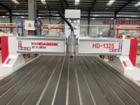 2000x4000mm CNC Machine à bois CNC Machine de gravure CNC Routeur Machine 1300x2500mm 1500x3000mm 2000x3000mm Etc.