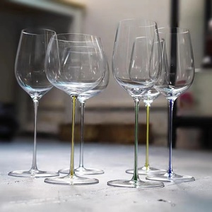 Verres <span class=keywords><strong>à</strong></span> vin <span class=keywords><strong>bordeaux</strong></span> <span class=keywords><strong>bordeaux</strong></span> originaux de luxe fabriqués <span class=keywords><strong>à</strong></span> la main - Product Image 3