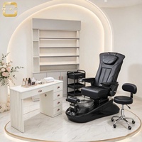 Table de manucure moderne de luxe blanche avec poignées or rose, rangement multi-tiroirs, bureau à ongles pour institut de beauté et salon de manucure