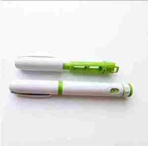 Stylo jetable 10mg avec petite fenêtre, design vert et blanc - Product Image 6