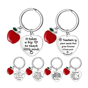 Teachers 'Day Gift Rvs Custom Logo Tekst Woorden Naam Datum Sleutel Ringen Hart Apple Charm Liefde Leren Leraar sleutelhanger