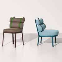 Ensemble de meubles de jardin moderne et personnalisé, table et chaises en aluminium imperméables pour l'extérieur