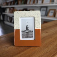 Escritorio Moderno y Creativo de MDF con Acabado Brillante, Efecto Agujereado, Ecológico, Hecho a Mano, con Bloques de Color, Aspecto Cerámico y Acabado Esmaltado con Motas