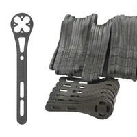 Lasergesneden geïntegreerde carbon fiber code-tafelverlengingsbeugel op maat gemaakte CNC-freesbewerking 3K carbon fiber RC ruimtevaart frame onderdelen