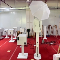 Photomaton portable ovale en métal, design détachable, anneau lumineux RGB, support pour DSLR, iPad et imprimante, idéal pour les locations événementielles (remise de diplômes, bars, mariages, fêtes)