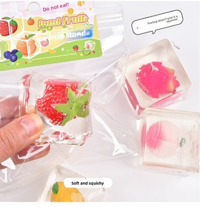 Nuevas Pelotas Blandas de Dibujos Animados, Juguetes para Apretar con Forma de Hielo y Frutas, Antiestrés Elásticos - Product Image 6