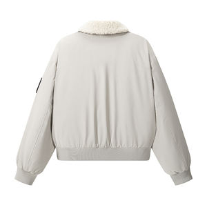 เสื้อแจ็คเก็ตขนเป็ดหนาแบบใหม่ปี 2025 สไตล์ญี่ปุ่น  แบบยูนิเซ็กส์สำหรับคู่รัก ทรงหลวมสบายๆ พร้อมปกขนแกะ - Product Image 4