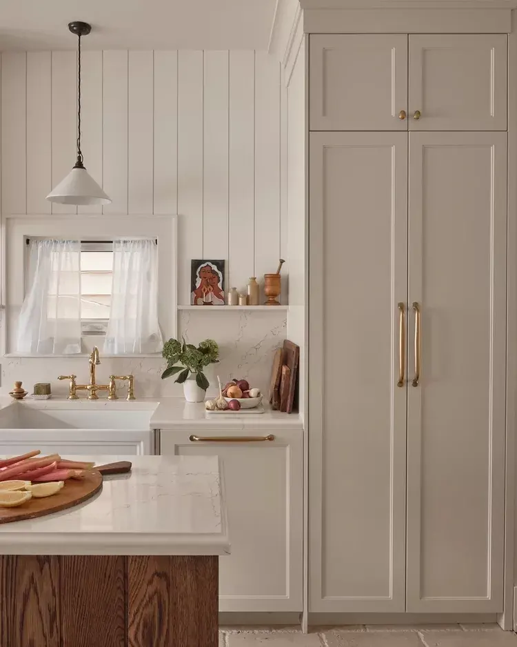 CBMmart yeni mutfak beyaz çalkalayıcı modern vernik tasarımlar katı ahşap mutfak dolapları