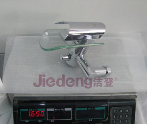 Fabbrica di alta qualità singola maniglia cromata vasca da bagno e <span class=keywords><strong>doccia</strong></span> miscelatore lucidato valvola di ceramica nucleo - Product Image 2