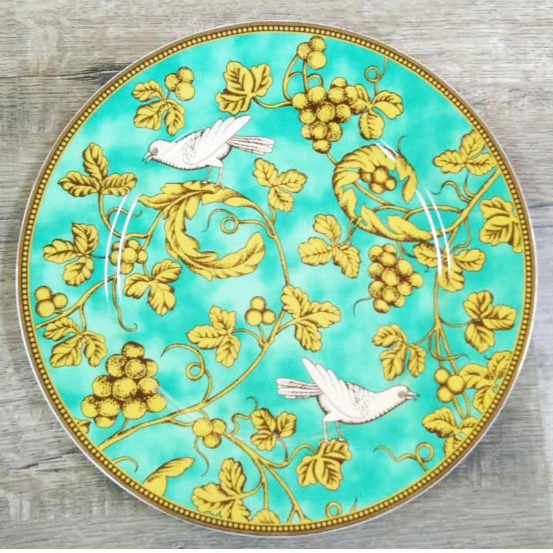 10.5 inch charger plate