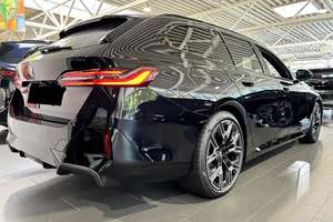 <span class=keywords><strong>BMW</strong></span> Serie 5 Touring <span class=keywords><strong>530e</strong></span> xDrive M Sport 2024 de Alto Rendimiento, Usado, Listo para Enviar - Product Image 3