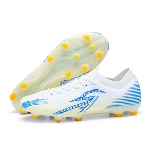 Chaussures de football respirantes haut de gamme personnalisées à crampons pour hommes et femmes, bottes de football professionnelles pour la compétition et l'entraînement, tige synthétique - Product Image 1