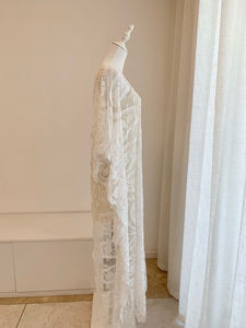 ชุดว่ายน้ำแบบสวมหัวตาข่ายยาวสีขาวปักลายลูกไม้สำหรับใส่ริมชายหาดสไตล์วันหยุดงานตามสั่ง - Product Image 3