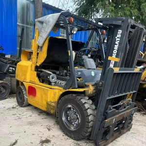 Safety Optimized Komatsu FD50 5 Ton Forklift Stable Lifting for Heavy Goods - Product Image 1