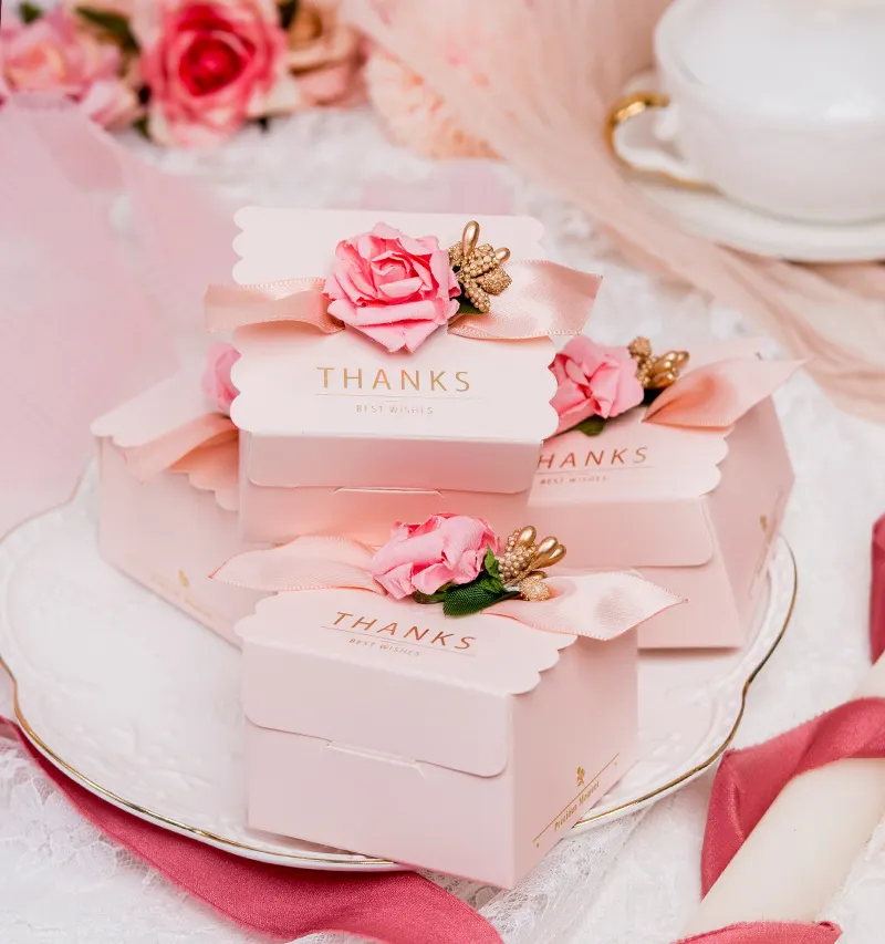 CSMD 중국 제조 업체 moq 100 조각 도매 초콜릿 포장 핑크 색상 결혼식 선호 사탕 상자 아름다운 꽃