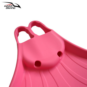 Aletas de Sirena Keep Diving de Silicona para Adultos, Equipo Profesional de Buceo Libre y Entrenamiento de Natación - Product Image 4