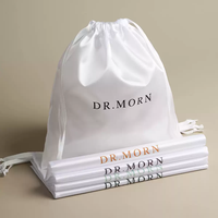 Sacs cadeaux personnalisés de luxe en satin et velours écologiques, imprimés en sérigraphie, avec cordon de serrage, recyclables, pour le rangement de bracelets en voyage