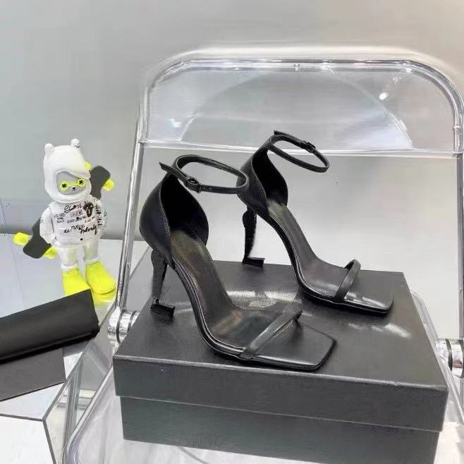 cuir de veau Noir +Noir à talons 8cm