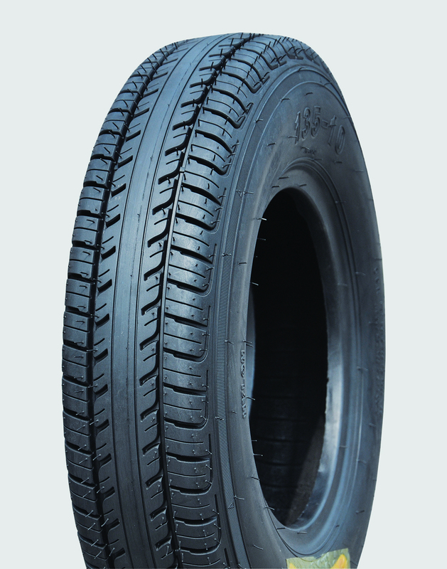 High Quality Tubeless Motorcycle Tire 145
