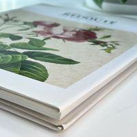 Impression de brochures, catalogues et magazines en offset couleur pleine, sur papier cartonné brillant, de haute qualité, en gros, sur mesure, 2024