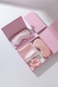 ชุดกล่องของขวัญสามชิ้นผ้าไหมจำลองยืดหยุ่นลำไส้ใหญ่หน้ากากปิดตาปลอกหมอนปิดกั้นแสง - Product Image 5