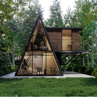 Maison préfabriquée A-Frame Villas triangulaires double couche avec balcon modulaire de luxe avec terrasses pour hôtels Maison préfabriquée