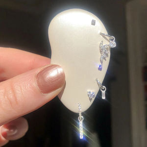 ROXI תכשיטים יפה זהב Stud עגילים מעוצבים עם Zirconia אבן קראון עיצוב - Product Image 6