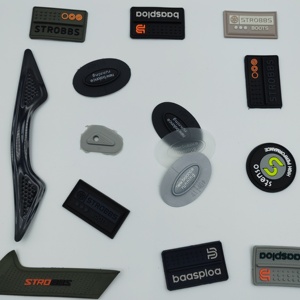 Thương Hiệu Tùy Chỉnh Logo Sắt Trên Nhãn Hình Bầu Dục PVC Cao Su Vá May Cho Quần Áo Túi Giày-Truyền Nhiệt Tùy Chỉnh Silicone Chữ - Product Image 5