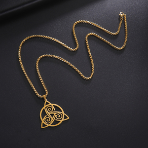Collar de Mujer con Símbolo de Espiral Triple Myshape, Nudo de Bruja Triangular, Amuleto de <span class=keywords><strong>Buena</strong></span> <span class=keywords><strong>Suerte</strong></span> Celta, Joyería de Brujería de Acero Inoxidable - Product Image 4