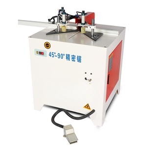 Machine à couper les angles en aluminium à 45 et 90 degrés pour la découpe de profilés de portes et fenêtres en bois - Product Image 2