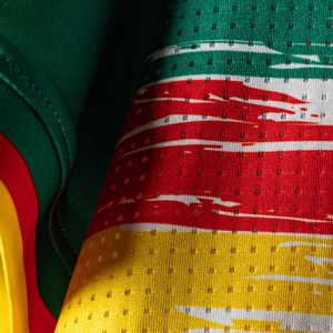 Nueva Camiseta de Fútbol de Camerún 2526, Camiseta de Fútbol de Alta Calidad Nivel Campeonato, Nombres y Números Personalizables, Eyong Onana - Product Image 3