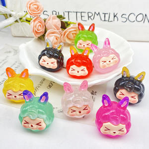 Nuevos dijes de resina Kiki de dibujos animados, colgante de llavero luminoso de cambio Gradual, fabricación de joyas de coche DIY, bolsa ciega incluida - Product Image 1