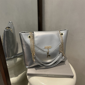 Marque de luxe femmes sacs de messager en <span class=keywords><strong>cuir</strong></span> PU <span class=keywords><strong>souple</strong></span> marron daim fourre-tout à main boucle en or femmes sacs à bandoulière dame tendance cartable - Product Image 5
