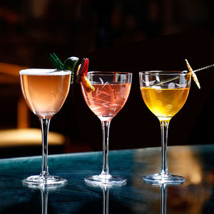 Calici Eleganti e Unici Nick and <span class=keywords><strong>Nora</strong></span>, Bicchieri da Cocktail Incisi e Texturizzati, Coppe in Cristallo per Vino e Martini, per Ristoranti - Product Image 5