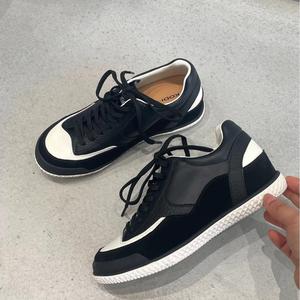Zapatos para caminar con suela plana estilo Forest Gump retro para mujer, zapatillas ligeras y transpirables con suela suave y de moda - Product Image 4