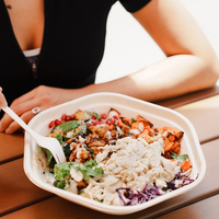 Assiettes jetables écologiques personnalisées en bagasse compostable, hexagonales et rectangulaires, de qualité alimentaire, 7 et 9 pouces, pour restaurants, gâteaux et pizzas