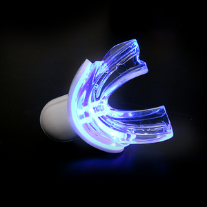 Lumière LED violette pour le blanchiment des dents 405nm |   5 LED |   Rapide et non irritant |   Lampe compacte pour soins bucco-dentaires - Product Image 6