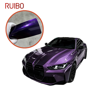 Matériau d'emballage de voiture en vinyle violet PPF - Product Image 1