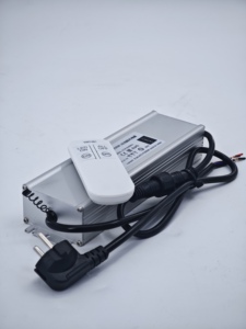 Proyector LED Gobo de Alta Definición HD de 300W con Patrón Único RGBW DMX512, Control Activado por Sonido, IP65 para Exteriores - Product Image 3