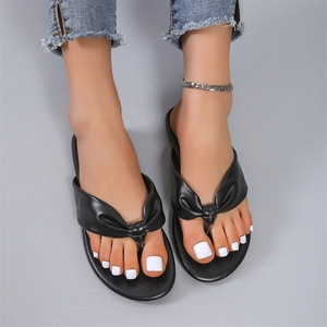 Tongs de plage pour filles de grande taille Sandales à lanières en cuir PU pour femmes Tongs - Product Image 4
