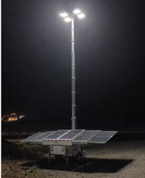 Kule Aydınlatma Yüksek Direkli Güneş Enerjili Entegre Sokak Lambası Teleskopik Antenli Treyler