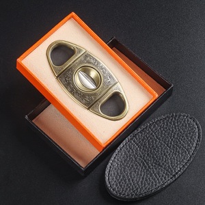 Cortador de Cigarros JOFI de Acero Inoxidable con Cuchilla en Forma de V, Portátil, de Aleación de Zinc, Forma Personalizada para Accesorios de Fumadores - Product Image 5