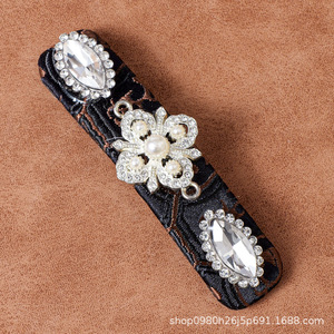 Suyingjing Chinese Style Rhinestone Fabric Hair Clip Women's Artistic Retro Headdress Accessory - Product Image 2
