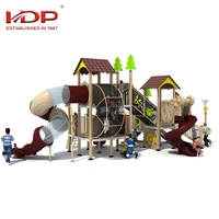 HUADONG-Parque infantil comercial de plástico de madera simulado para niños, patio de recreo al aire libre, artículos de parque infantil comercial, para uso en exteriores