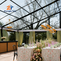 Tente extérieure imperméable et durable en PVC transparent avec cadre noir pour réception de mariage, banquet, table à manger, éclairage de scène, piste de danse