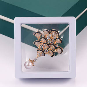 Broche en alliage de cuivre sertie de diamants de 9 mm, nouvelle écharpe en soie anti-lumière avec fleur de poitrine en perle d'Edison, perles d'eau douce fines - Product Image 4