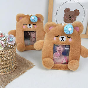 Vente en gros de petits sacs pour cartes en peluche ours brun mignon Kpop porte-cartes photo en peluche porte-clés porte-cartes et cadeaux - Product Image 2