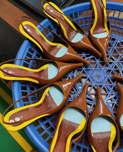 Elegant Open-Back Stiletto Heel Sandals Sexy Red Lacquer Leather Pointed-<b>Toe</b> Design Slip-On Closure for Autumn Fashion Trend - Product Image 2